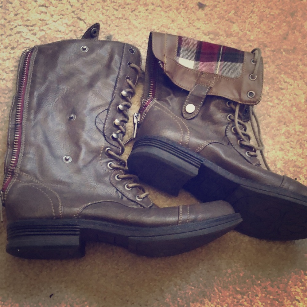 Cathy jean combat boots